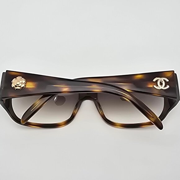 Chanel 5055 c502/13 Tortoise Frame Grey Gradient Lens Sunglasses Italy 59-15-125